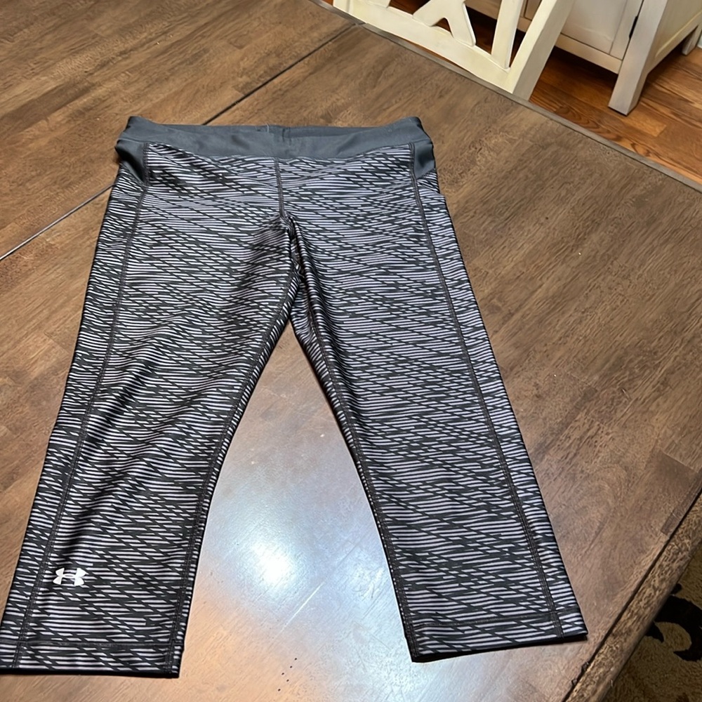 Under Armour capri leggings